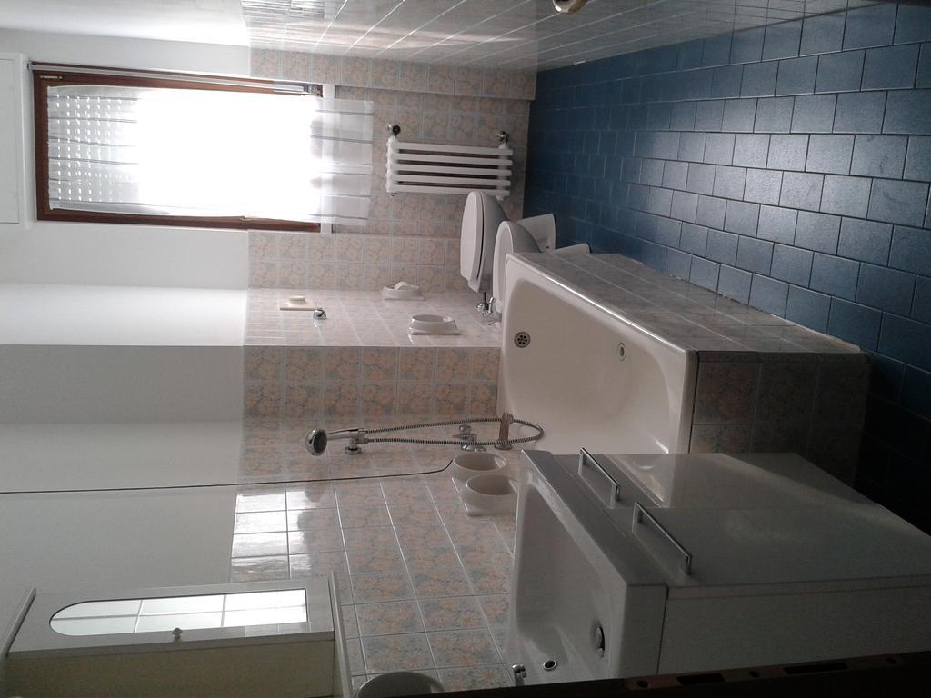 Milan Certosa 3 Bedrooms エクステリア 写真