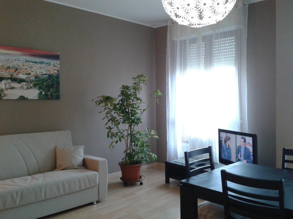 Milan Certosa 3 Bedrooms エクステリア 写真